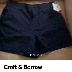 Croft & Barrow Shorts. Tummy slimming shorts. Size 6